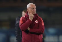 Roma to Try to Talk Ranieri Into Staying on Their Bench