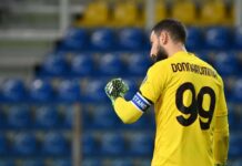 Gigio Donnarumma stars on City debut in Manchester derby win