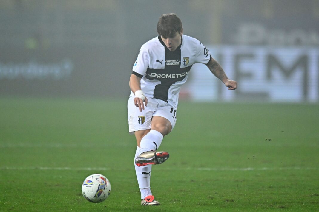 parma-v-genoa-serie-a.jpg