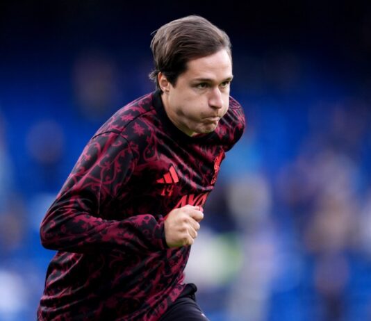 Report: Juventus still weighing up offer to Liverpool for Federico Chiesa