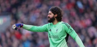 Liverpool’s Alisson: Entourage flying to Italy for Juventus talks